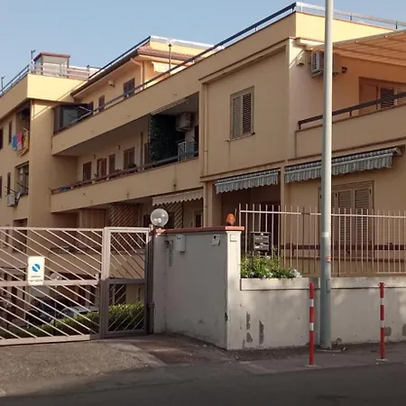 Tropicana Apartment
