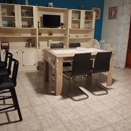 Tropicana מסקלי